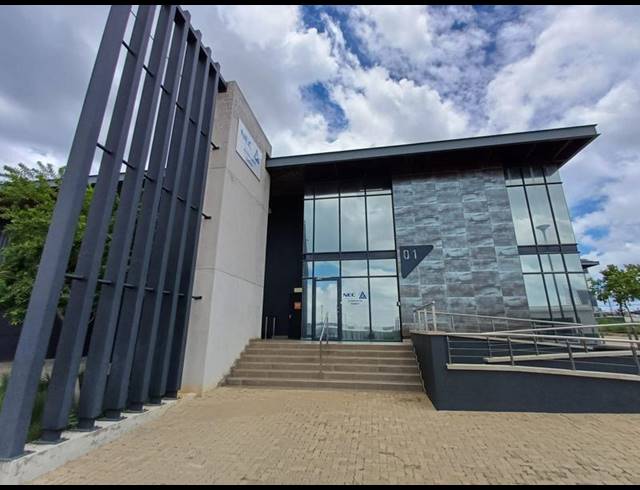 INDUSTRIAL PROPERTY TO RENT IN LOUWLARDIA